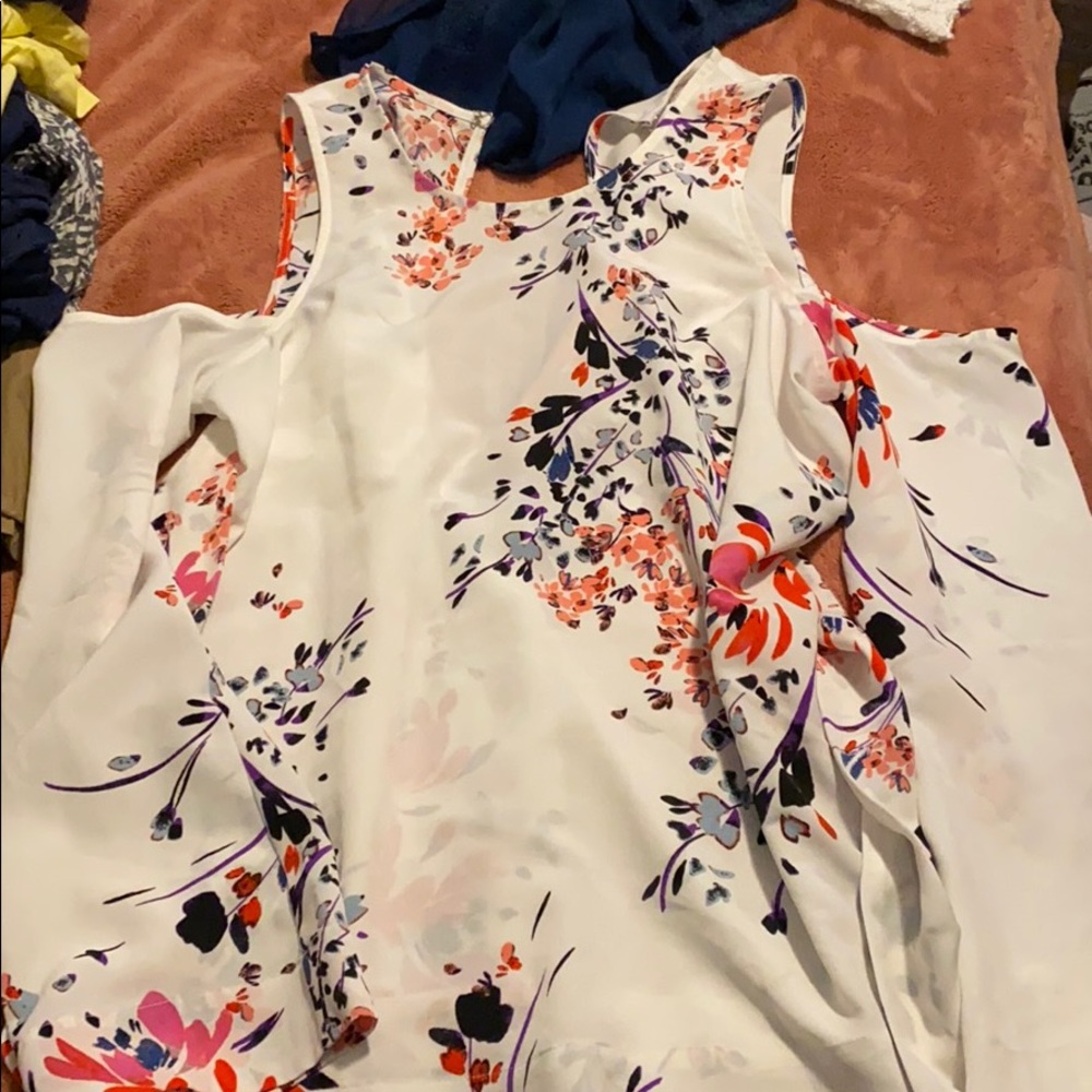 Open shoulder Blouse!